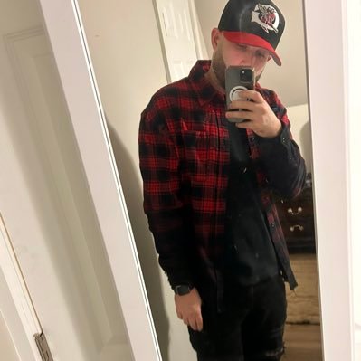 NewEraWes's profile picture. photographer/videographer based outta PA - Podcast Host 1st episode coming soon - fashion / sports - #nyg #nyy #nyk #nyi #thecompnany