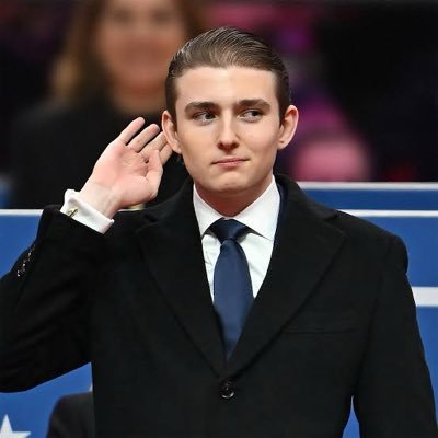 pchatbarron's profile picture. This is the president's son of America🇺🇸