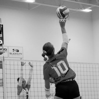 SiriMesseltvb's profile picture. PCHS C/O 2027 | Varsity #10 | 5’10” OH/OPP | 9'6" approach touch | 9'4.5" block touch | Freeze ND 17-1 Polar #14 | smmesselt@hotmail.com