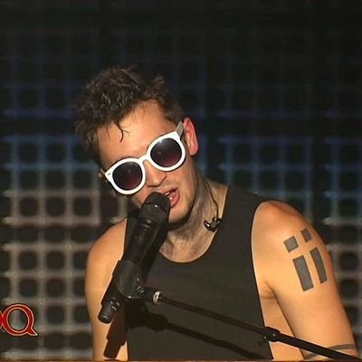 Icutmyliiip's profile picture. bésame con tus ojos de miel .ೃ࿔