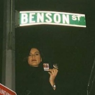 bnsnxhargitay's profile picture. 