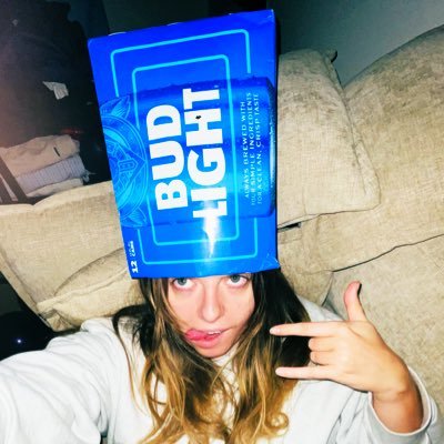 natbstarr's profile picture. nothing makes sense anymore so why should i #multitudes