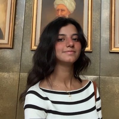 merna_nashnash's profile picture. “nothing makes me happier than seeing all animals loving life”