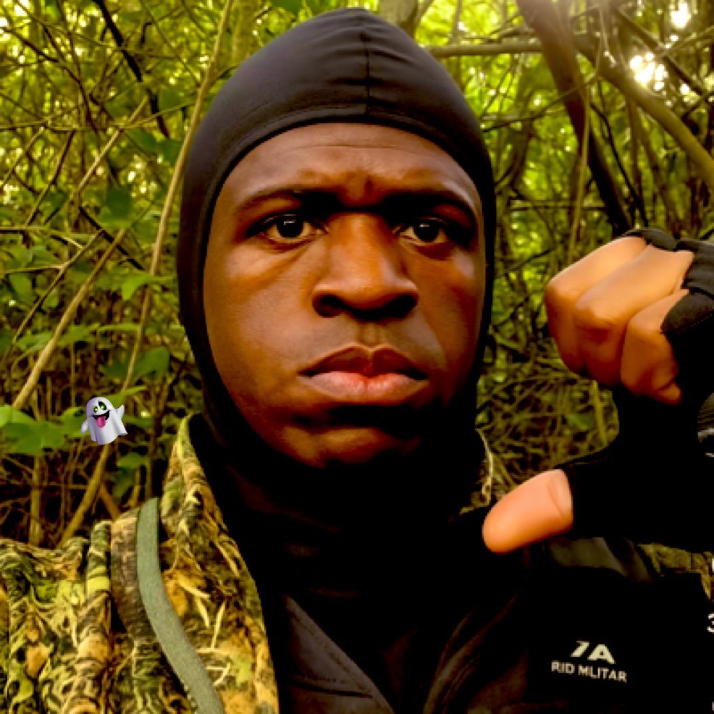 Plsantos_1's profile picture. 