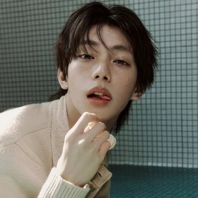 Lieyuchuei's profile picture. HST-13. #최립우: A piece of art that was made especially for Jang Haneum.