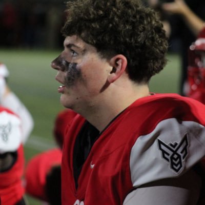 Justinmaheu2009's profile picture. C/O 28🇺🇸 C/O 26 🇨🇦 O-line ccl 16yo 6,7" 285lbs 514-773-9486