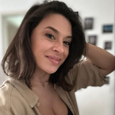 reginaalbrecht's profile picture. 🎓Jornalista