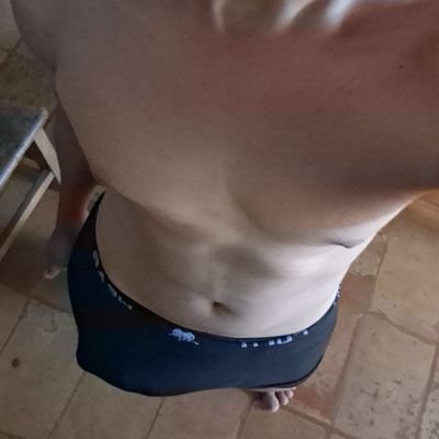 qualquerdecba's profile picture. Curioso