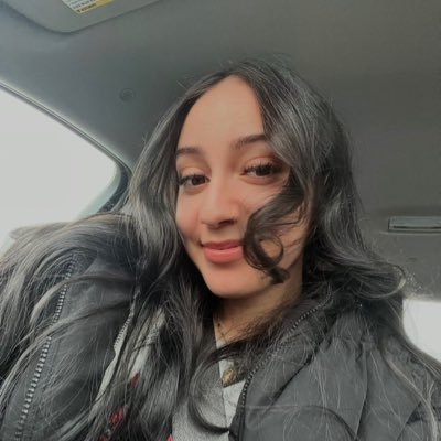 natalieniino's profile picture. 