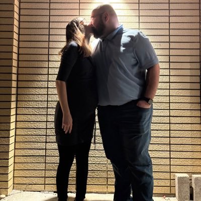 JxmGau's profile picture. @simpIers 💍❤️  boy momma 🩵#lightsupletsgo #LEAFSFOREVER