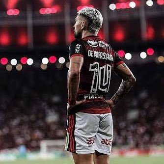 DaSilva13840's profile picture. Torço pro @Flamengo, amante de esportes no geral, vendo coisas esportivas e divertidas no tt