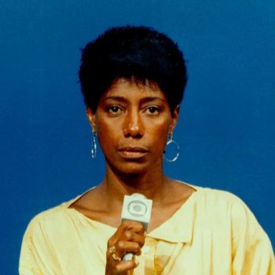 Tonikkk3's profile picture. ★ Falo de novelas pra não falar de sentimentos.