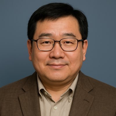 moondukbae's profile picture. 