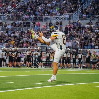 AdamOswald22696's profile picture. Newton Highschool C/O ‘27|3.6 GPA| K/P| squat 300 clean 185|5’7 155| Hang time 4.00|Email: adam.oswald23@gmail.com