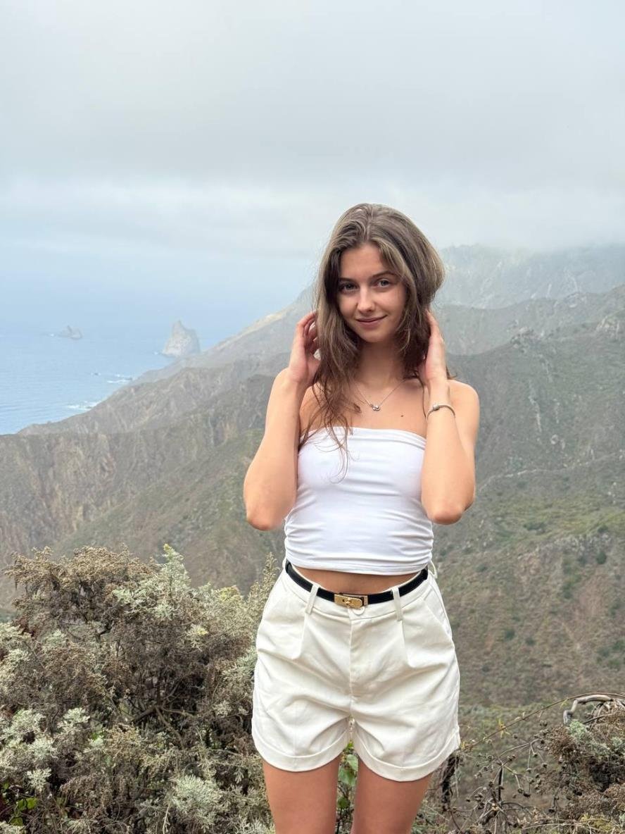 Princess_Wildf's profile picture. bad decisions make good stories