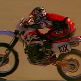 lloydBraunnn's profile picture. always enough time for a good time