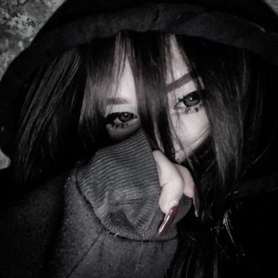 theshadowscrux's profile picture. ｡･:*:･ﾟ★,｡･:*:･ﾟ☆ ✮ ~ 𝚖𝚘𝚗𝚊𝚌𝚑𝚘𝚙𝚜𝚒𝚜: 𝚝𝚑𝚎 𝚜𝚞𝚋𝚝𝚕𝚎 𝚙𝚎𝚛𝚜𝚒𝚜𝚝𝚒𝚗𝚐 𝚜𝚎𝚗𝚜𝚎 𝚘𝚏 𝚋𝚎𝚒𝚗𝚐 𝚘𝚞𝚝 𝚘𝚏 𝚙𝚕𝚊𝚌𝚎 ~ ✮｡･:*:･ﾟ★,｡･:*:･ﾟ☆