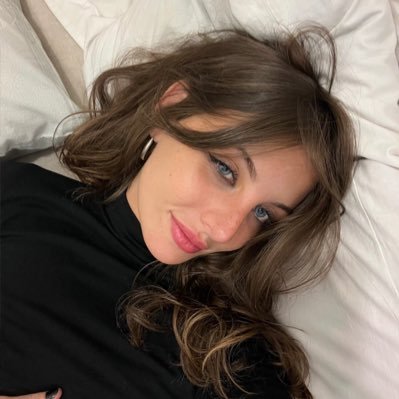 biademas1's profile picture. 