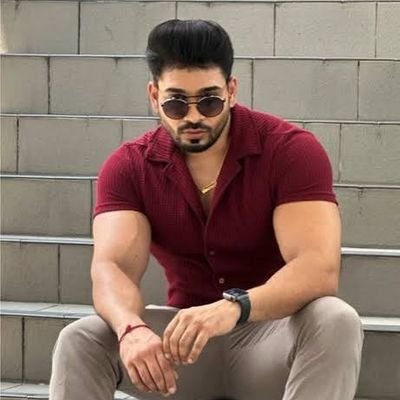 ChikkuYada85's profile picture. Make your life better 🙌