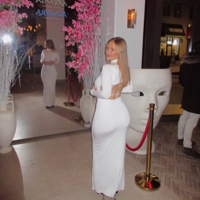 DUnfaded's profile picture. "The road to success and the road to failure are almost exactly the same."