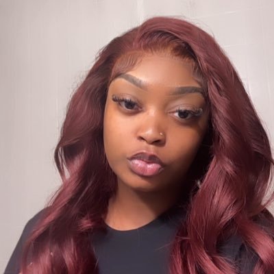 Nlanaeee's profile picture. ♐️