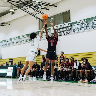 kaihunterz's profile picture. Long Beach City College | 24’ | 6’4 Guard /Wing | Zakaihunter20@gmail.com | CIF CHAMPION💍