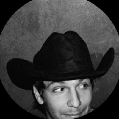 sallynwine's profile picture. who’s sally and why did the wine run out? || not @/rolemodel