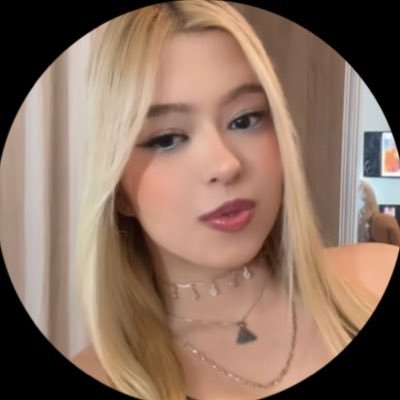 dudanaves__'s profile picture. 🏹🌻🍯