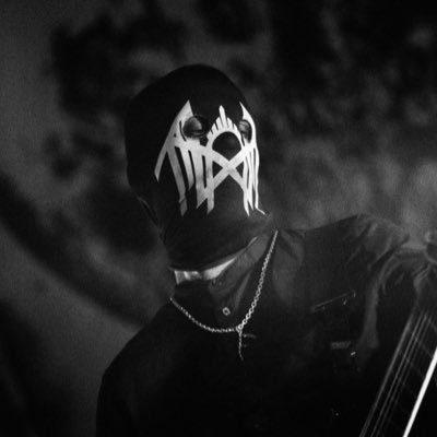 ivysvessel's profile picture. #SLEEPTOKEN: what is silent to you, feels like it’s screaming to me