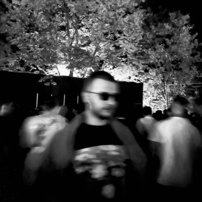 kreshnikbej's profile picture. Using X as my sofa