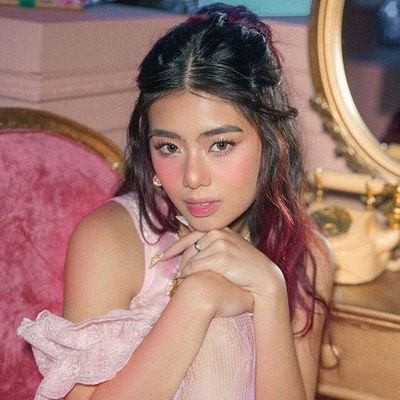 mikhapaheadlock's profile picture. ang multo ko ay ang red hair mikha| Walo hanggang dulo |