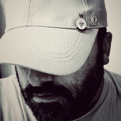 Tybellon's profile picture. 🇬🇧 Army veteran 🫡, fueled by cynicism & stale biscuits. Rocking the gray, fat look.