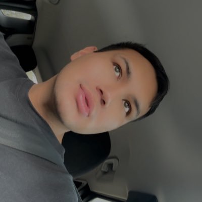 brrradly0101's profile picture. ྐ