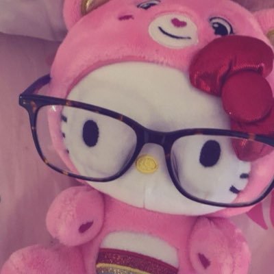 lilipimrosie's profile picture. ⠀