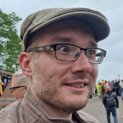 the_sarlars's profile picture. 💭 Ich denke laut über Dinge, die andere verdrängen.