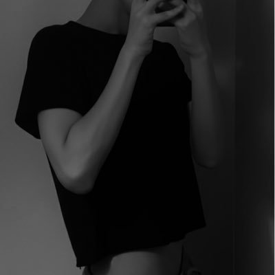 darykoon's profile picture. !7