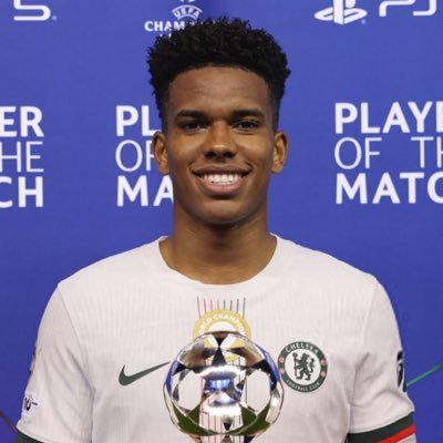 KORRECTSPELING's profile picture. Football lover