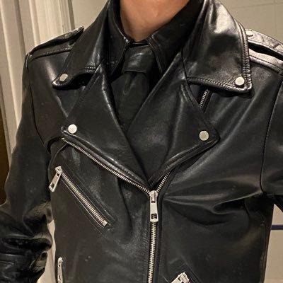 LthrDomHudson's profile picture. Get deep into leather addiction. Serve, send, and repeat. Leather ⛓️| S/M 👑|Findom 💵| Tributes and Customs Available