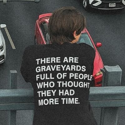 spparagon's profile picture. A striving Muslim 🙇‍♂️ | Proudly Physicist 🧠 | Educator ❤️  | Chelsea fan 💙💙 | Proudly Osun 🇳🇬