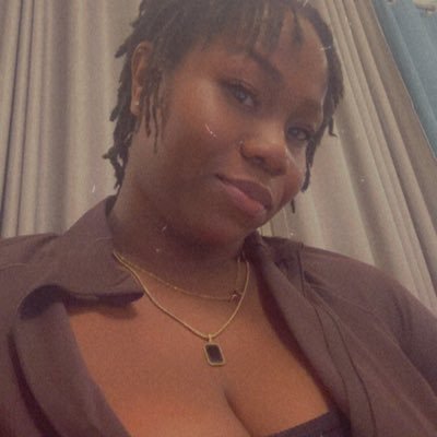 misspretty_Lyza's profile picture. 