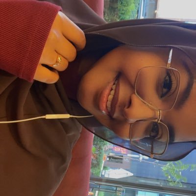 Jeanettkhalid's profile picture. Sudan‘s first Triathlete THE ROAD TO LA28 ✈️ 🇸🇩🥉challenge sprint distant triathlon 💍🍍