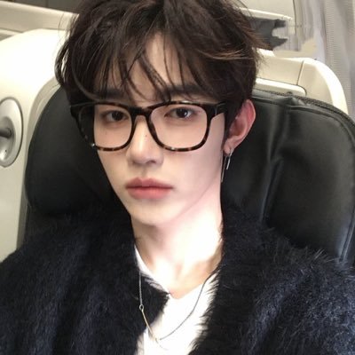 etherealfifth's profile picture. haohao’s unpaid intern