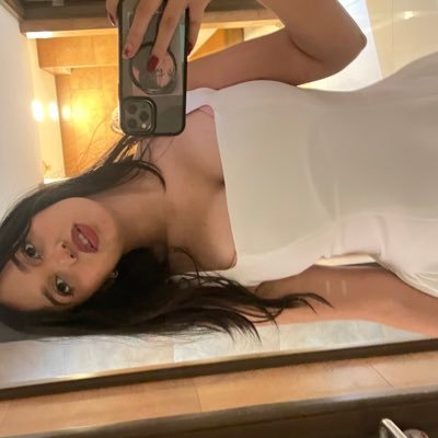 licenciadaenbts's profile picture. eeee siete