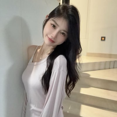 111Halo111's profile picture. 好天氣 好心情