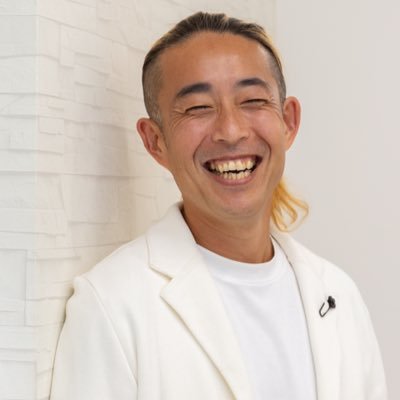 masa320312's profile picture. 🌍世界𝗡𝗼.𝟭ドリームサポーター ｜▫️毎朝𝟱:𝟱𝟱オプチャライブ𝟮年以上継続 ｜▫️𝗩𝗼𝗶𝗰𝘆・𝗬𝗼𝘂𝗧𝘂𝗯𝗲・𝗟𝗜𝗡𝗘音声×集客導線構築 ｜▫️「声でファンをつくる」発信サポート ｜▫️話すのが苦手な人でも成果が出る仕組み