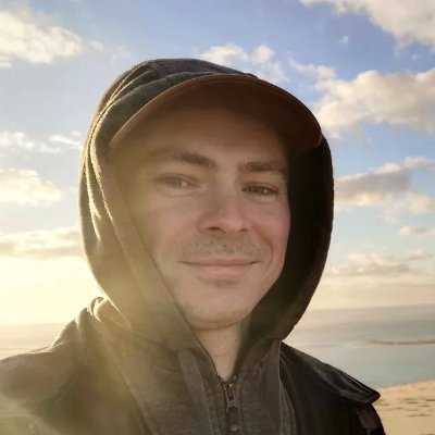 clement_1z4rd's profile picture. Builder at heart, full time vibe coder.