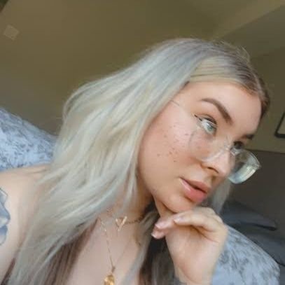 WhoCares19919's profile picture. A hopeless romantic with a loyal heart, searching for something real. I believe love is built on trust, respect, and shared laughter. Looking for a soulmate 💕