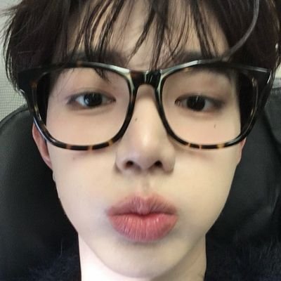 zhtyaaa's profile picture. Just Rosin🎻ᜊʕ ྀི . . . ྀིʔᜊ