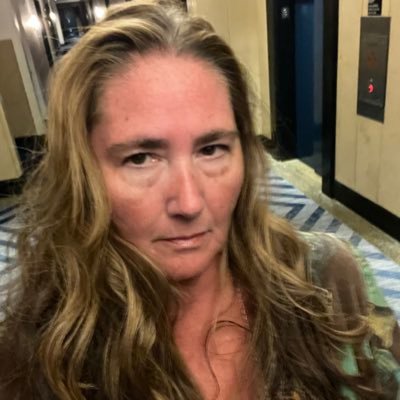 TJMWFU's profile picture. Anglican✝️,Conservative American 🇺🇸, Wake alum🎩, KY born and raised 🥃🐎💙, Boykin mom 🐾🤎 ~ playing hooky🥂😎