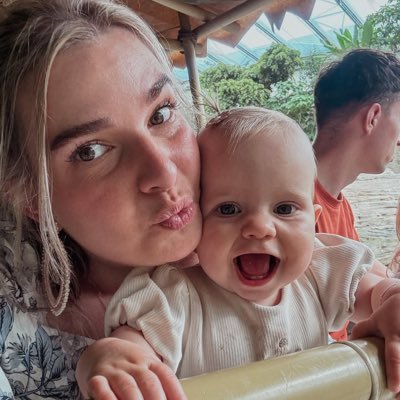 elizabethskoda1's profile picture. Moonlight mixed with a little chaos 🌙✨